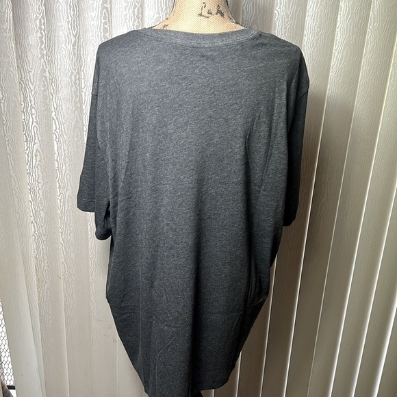 Nike Men’s Dri-Fit Gray Short Sleeve Tee Casual Comfort Sz XXL - Picture 4 of 8